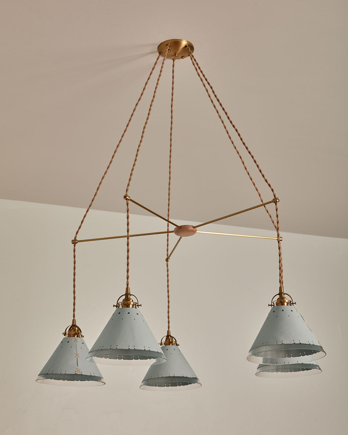 #pendant-finish_cloud blue