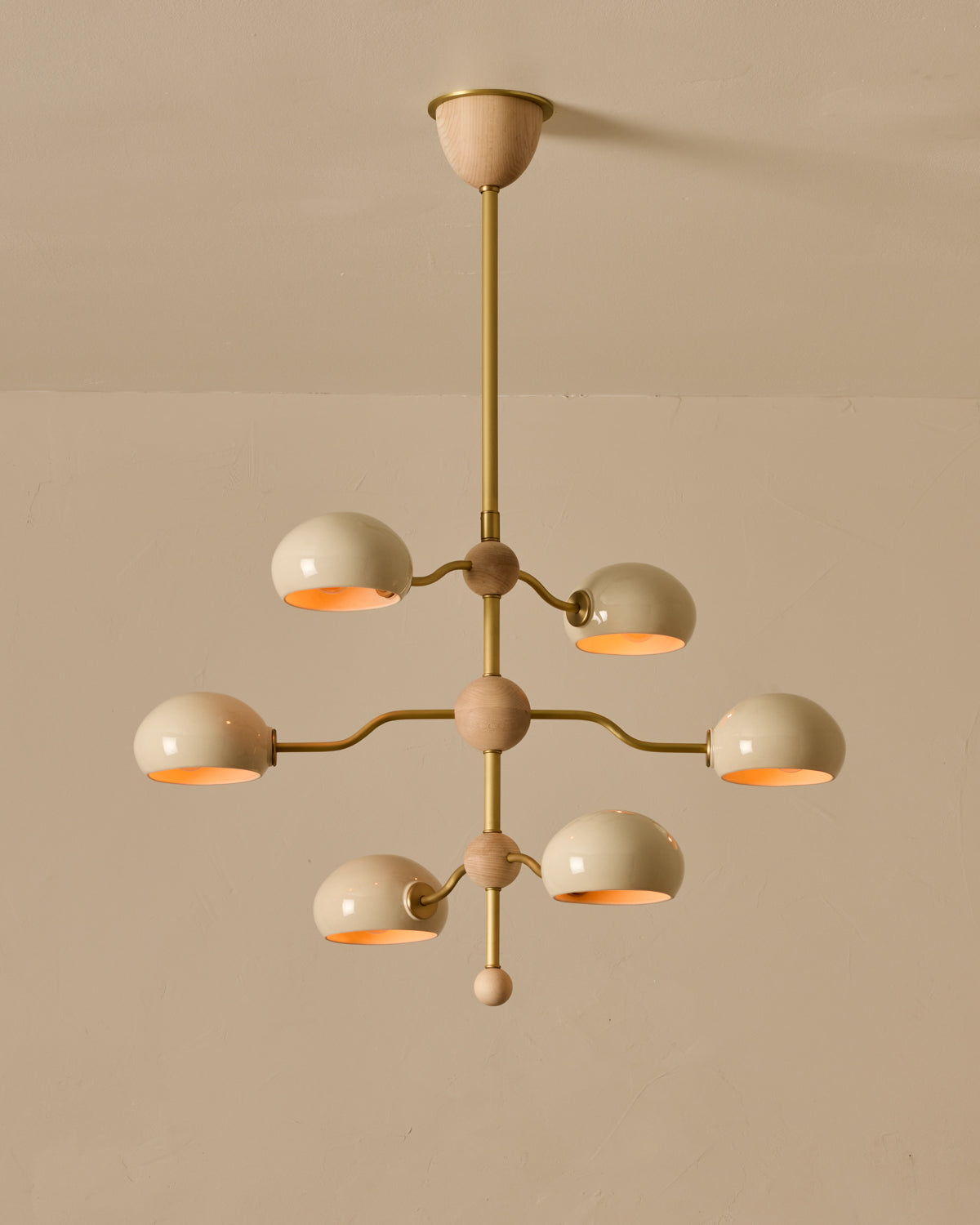 #shade-color_cream #Metal-+-Wood-Finish_Satin Brass / Clear Maple