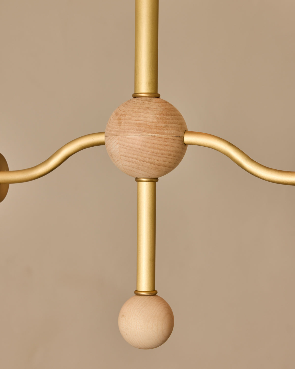 #Metal-+-Wood-Finish_Satin Brass / Clear Maple