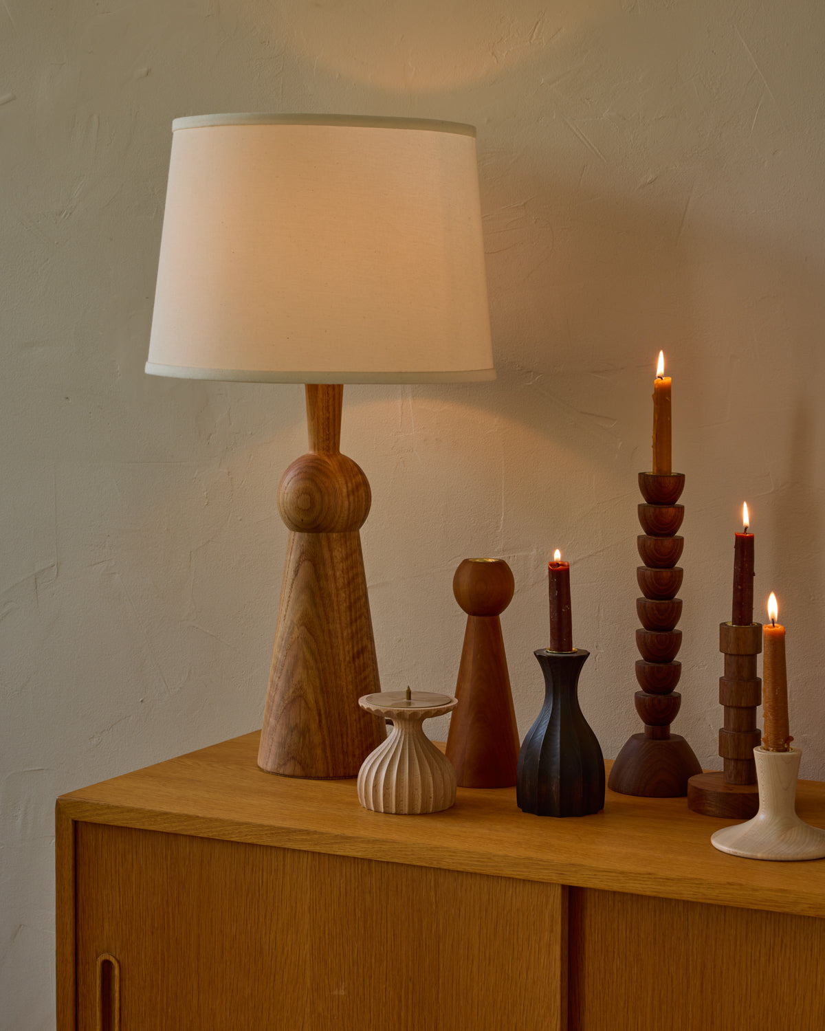 Natural red oak solid wood table lamp with gently tapered body and ivory linen shade #wood-finish_natural red oak #shade-color_ivory linen