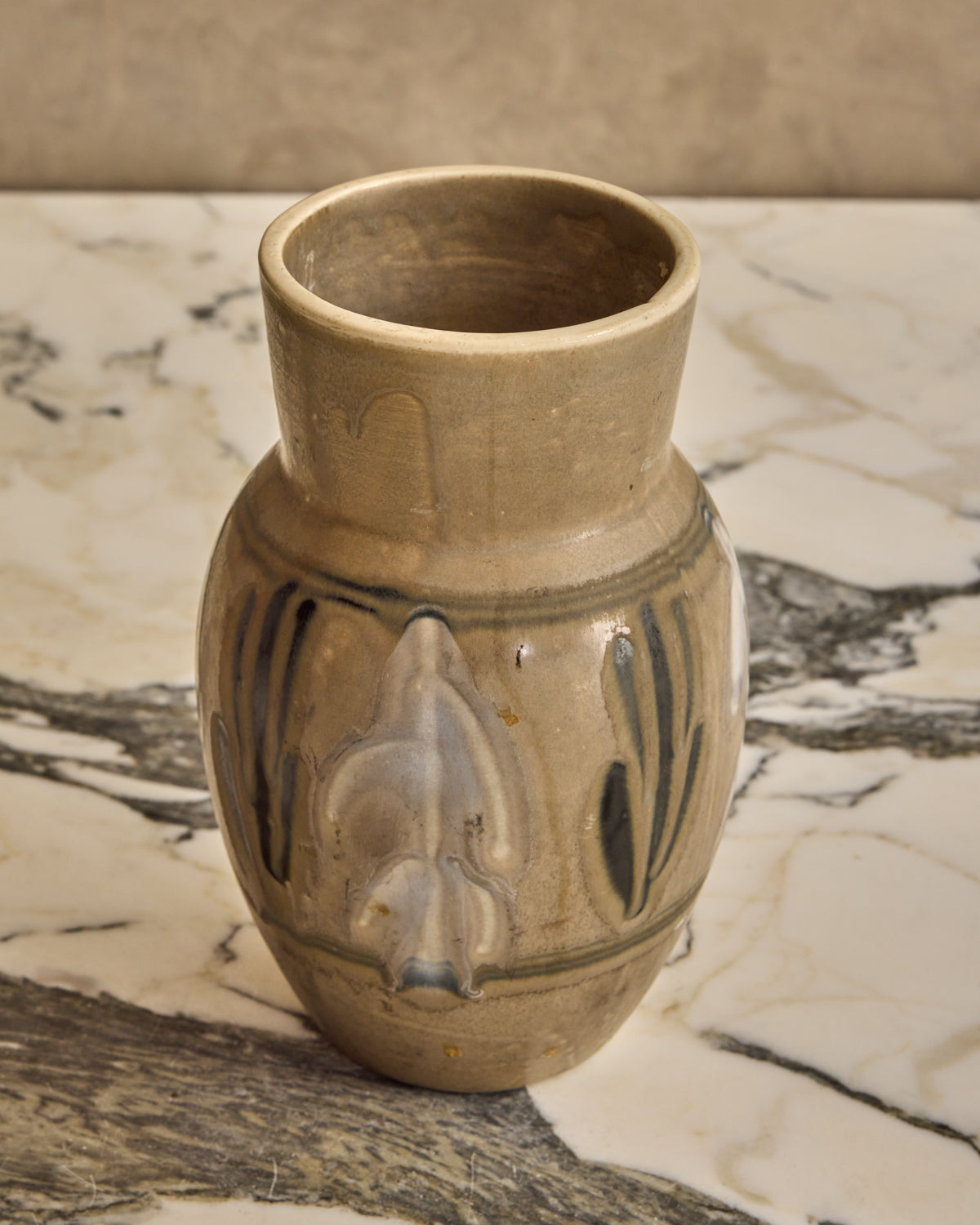 Motif Glaze Vase