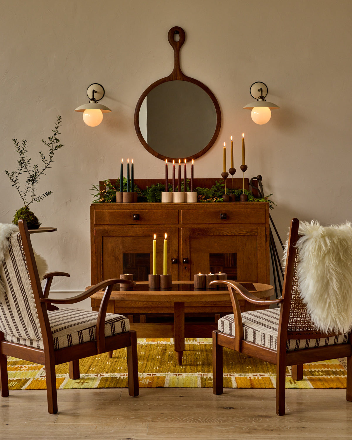 Arcus Candle Light Collection