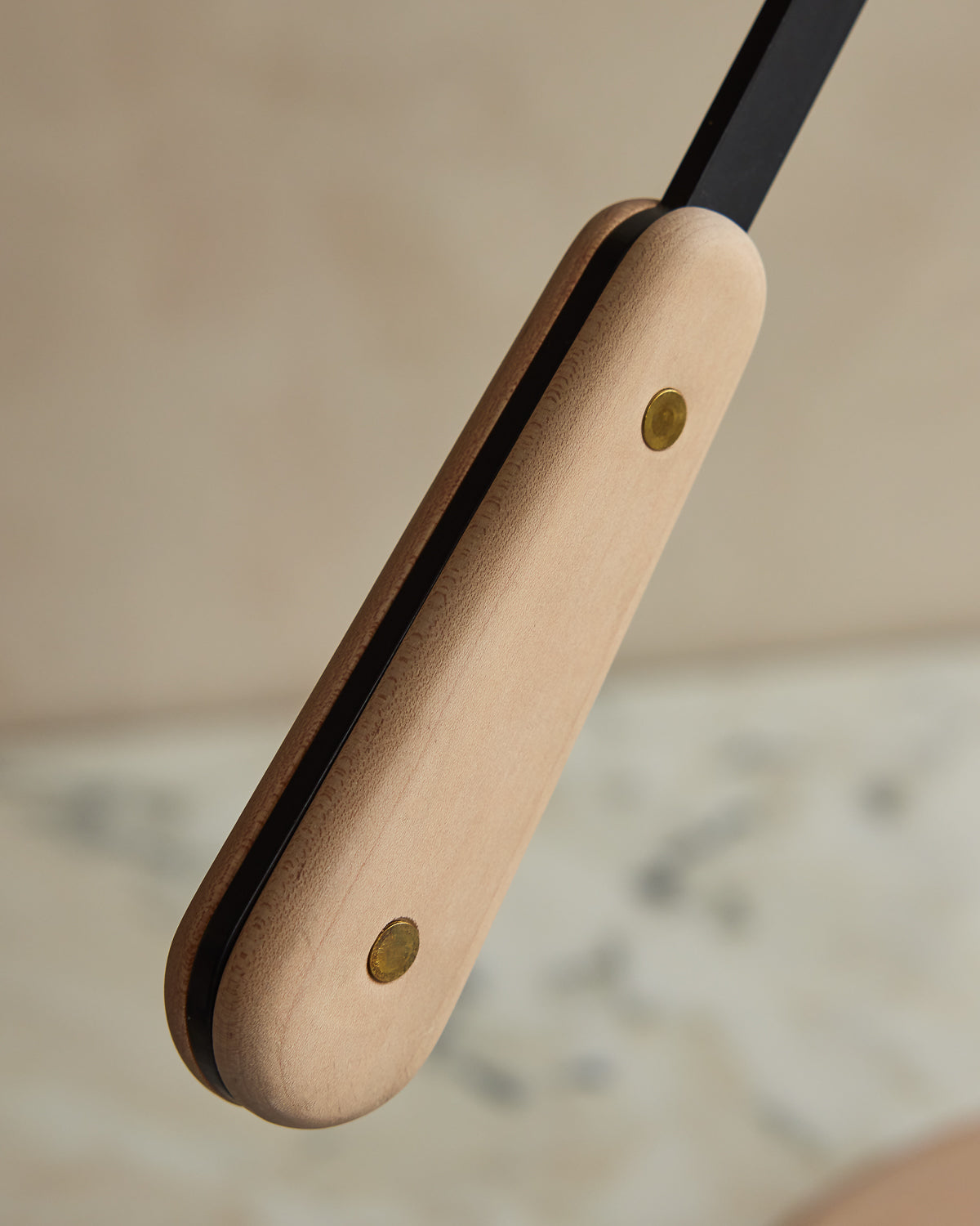 Alek Desk Lamp