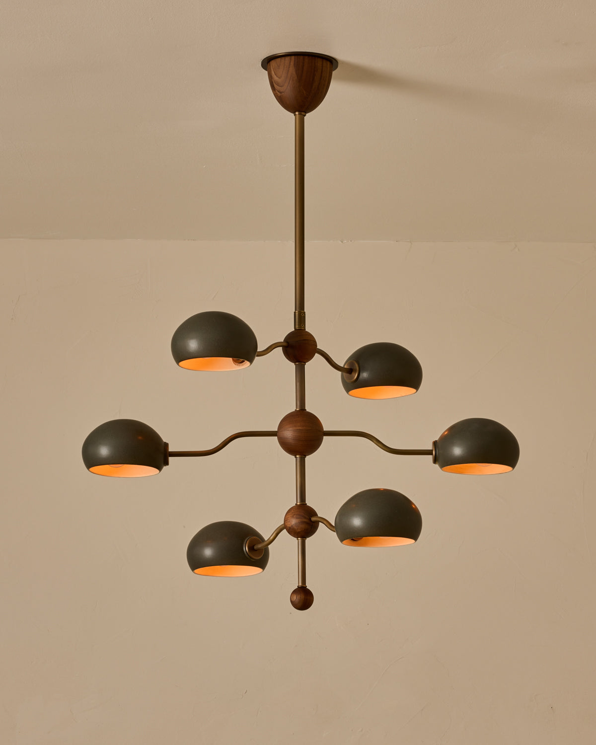 #shade-color_almost black #Metal-+-Wood-Finish_Antique Brass / Black Walnut