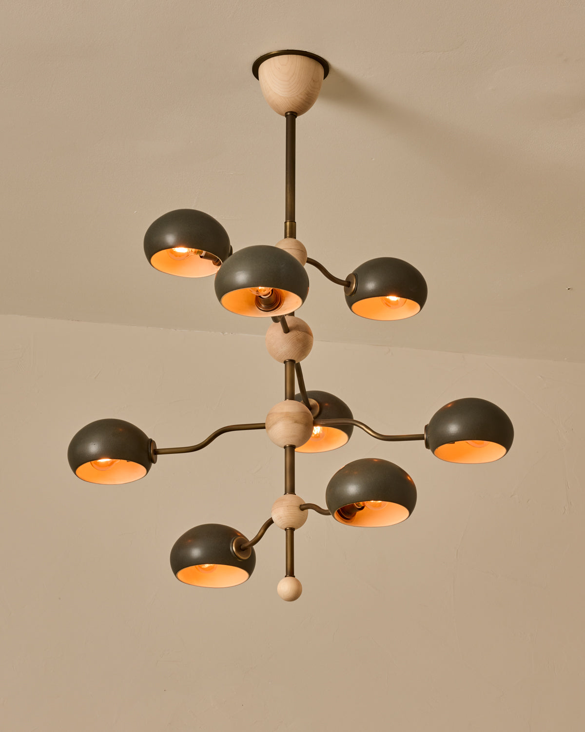 #shade-color_almost black #Metal-+-Wood-Finish_Antique Brass / Clear Maple