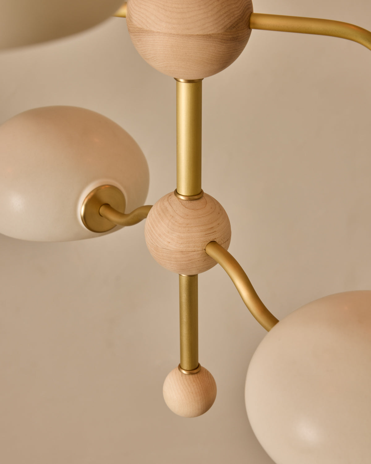 #shade-color_dove #Metal-+-Wood-Finish_Satin Brass / Clear Maple