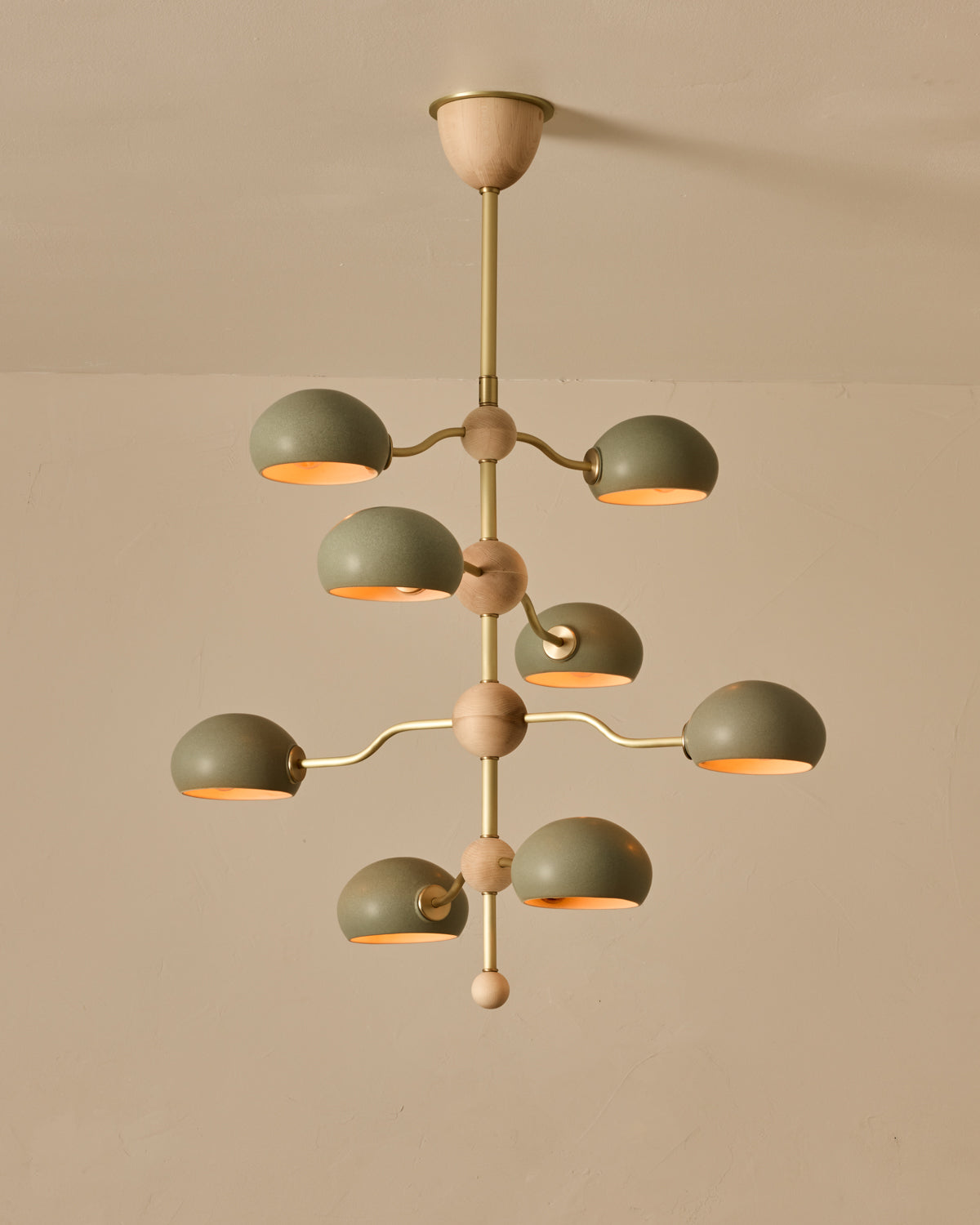#shade-color_olivine #Metal-+-Wood-Finish_Satin Brass / Clear Maple