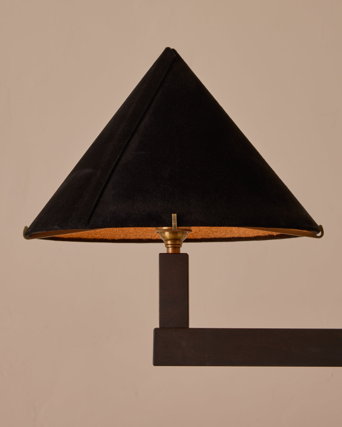 #wood-finish_dark wash maple #shade-finish_anthracite suede