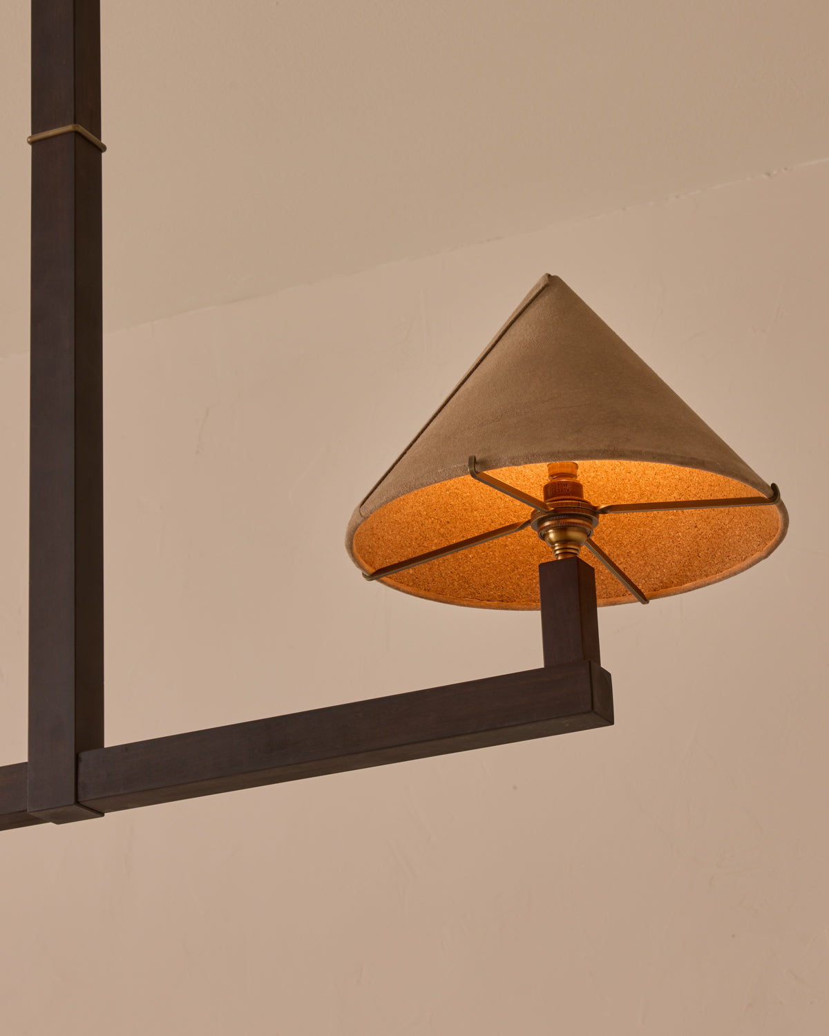 #wood-finish_dark wash maple #shade-finish_beige suede