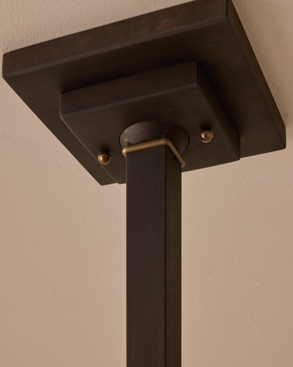 #wood-finish_dark wash maple