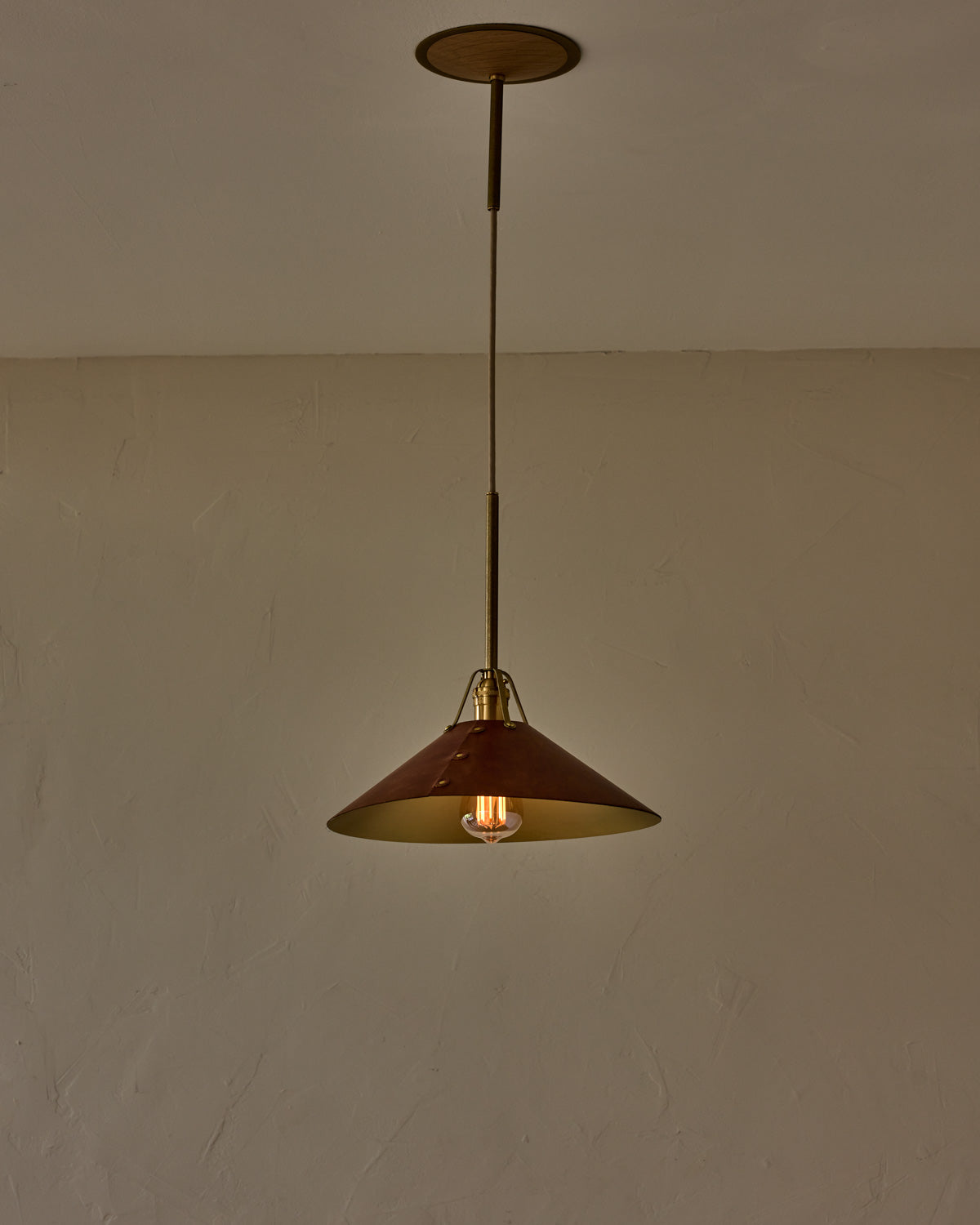 #leather-shade_cognac #size_large