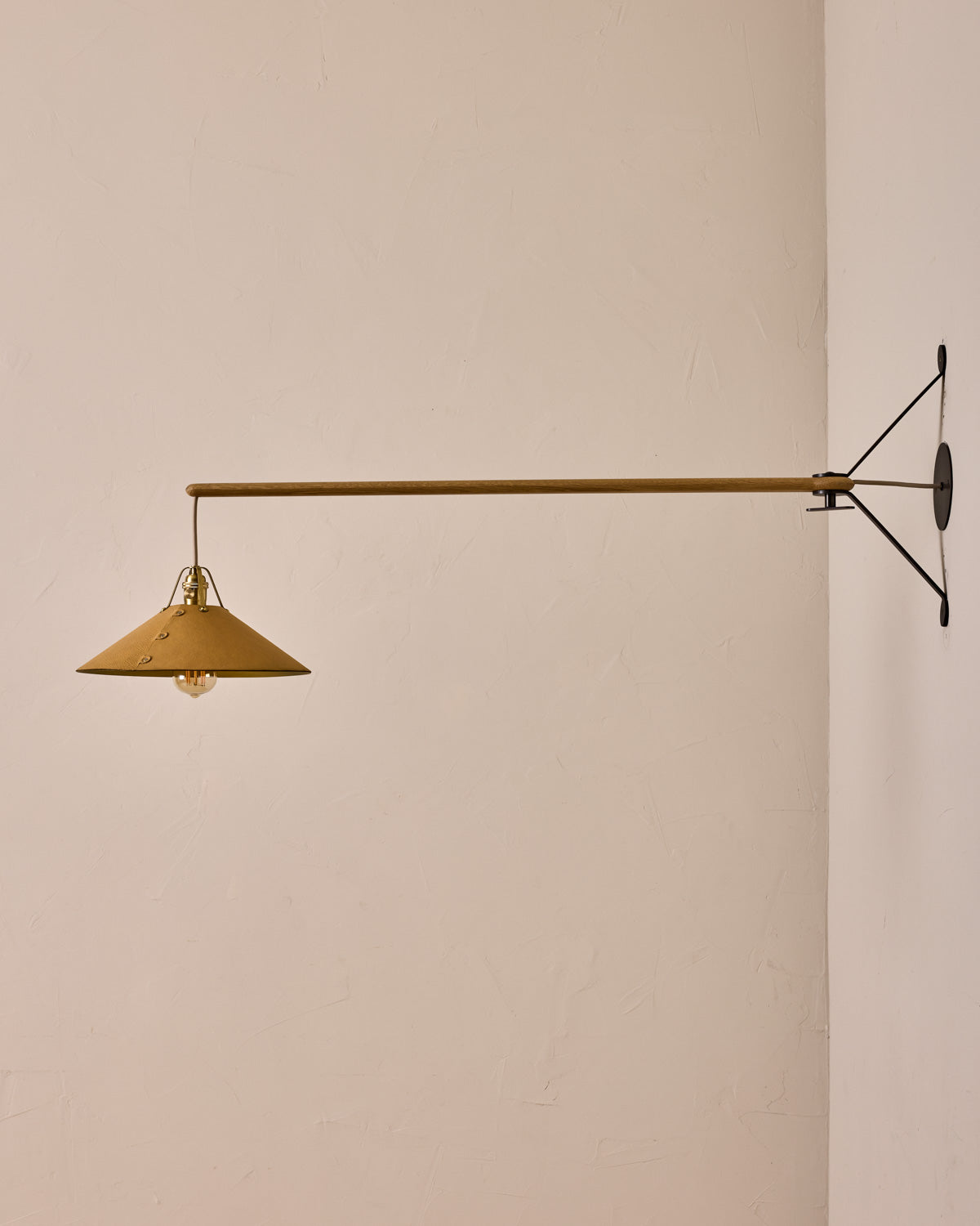 #leather-shade_natural #size_large #wiring_hardwired