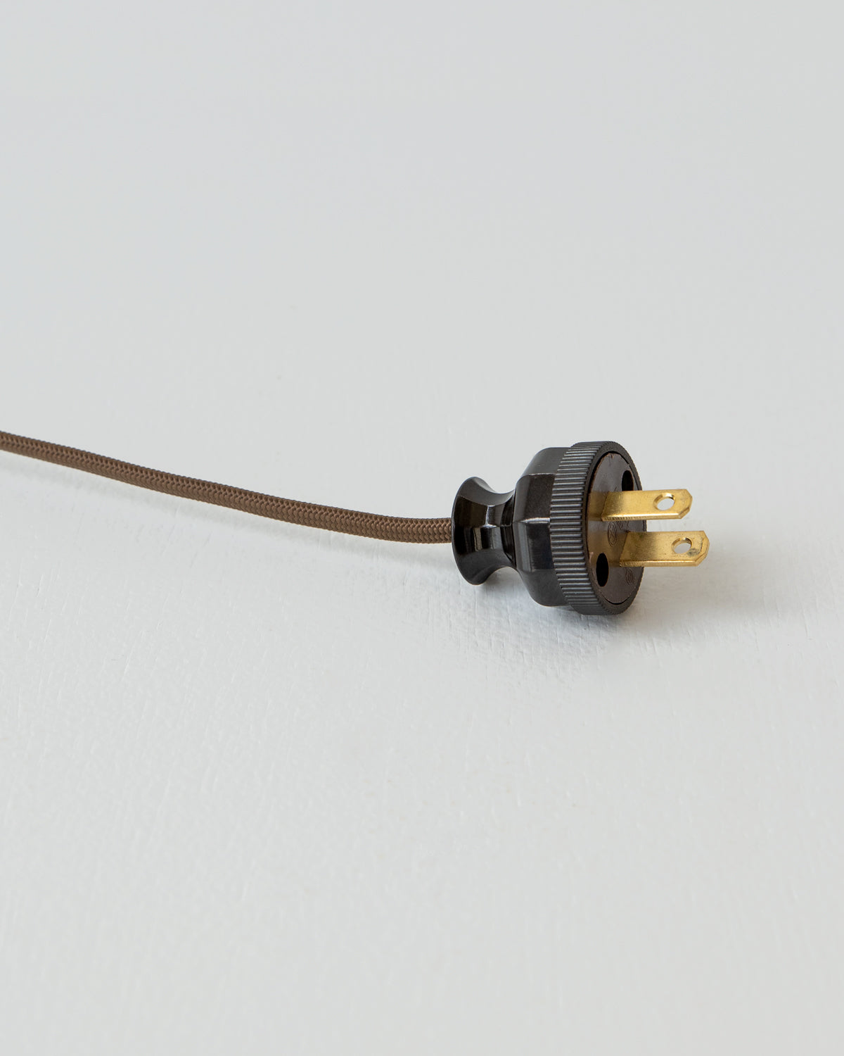 Alek Desk Lamp