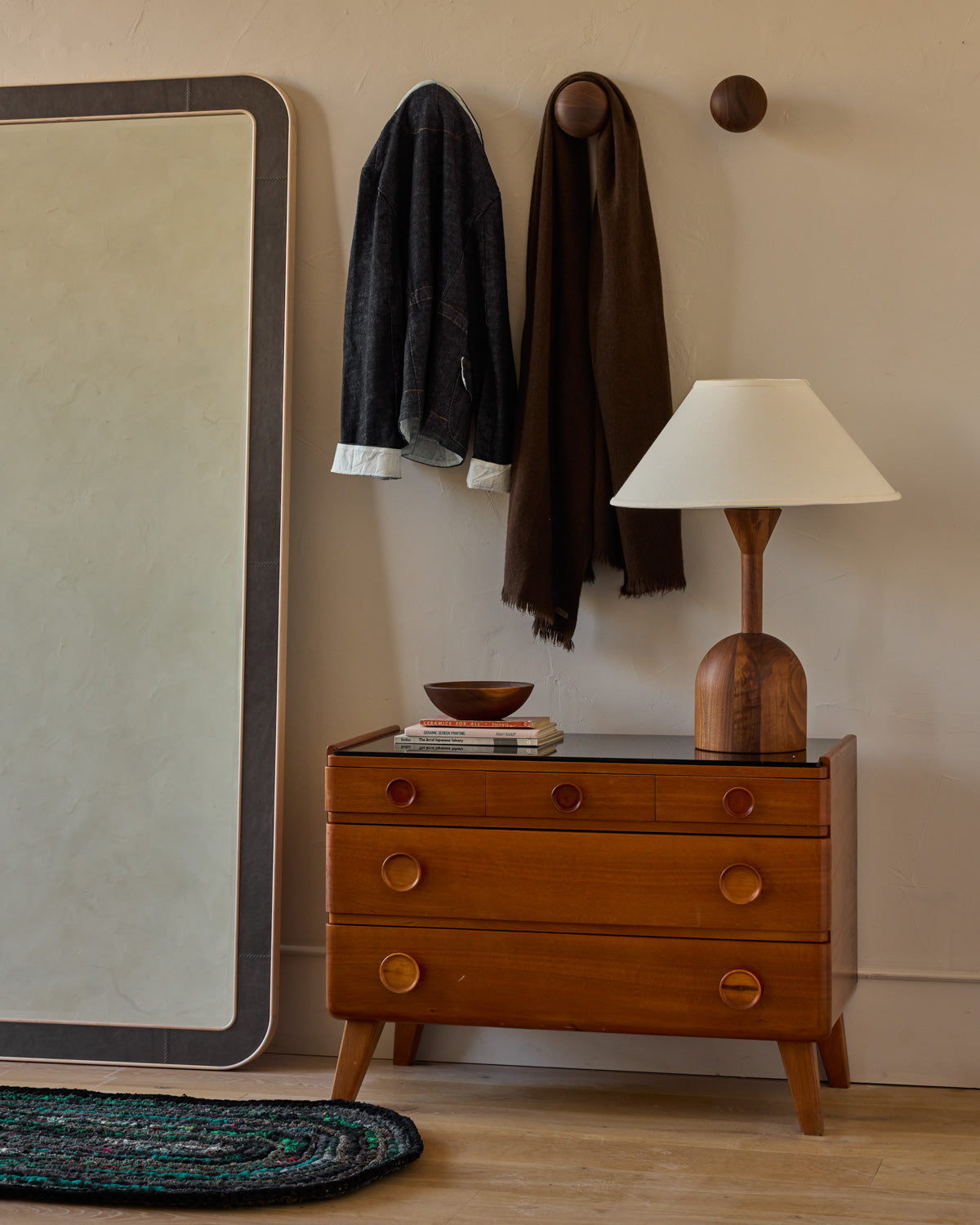 #leather-finish_cinder  #size_XL - 32" x 72"
