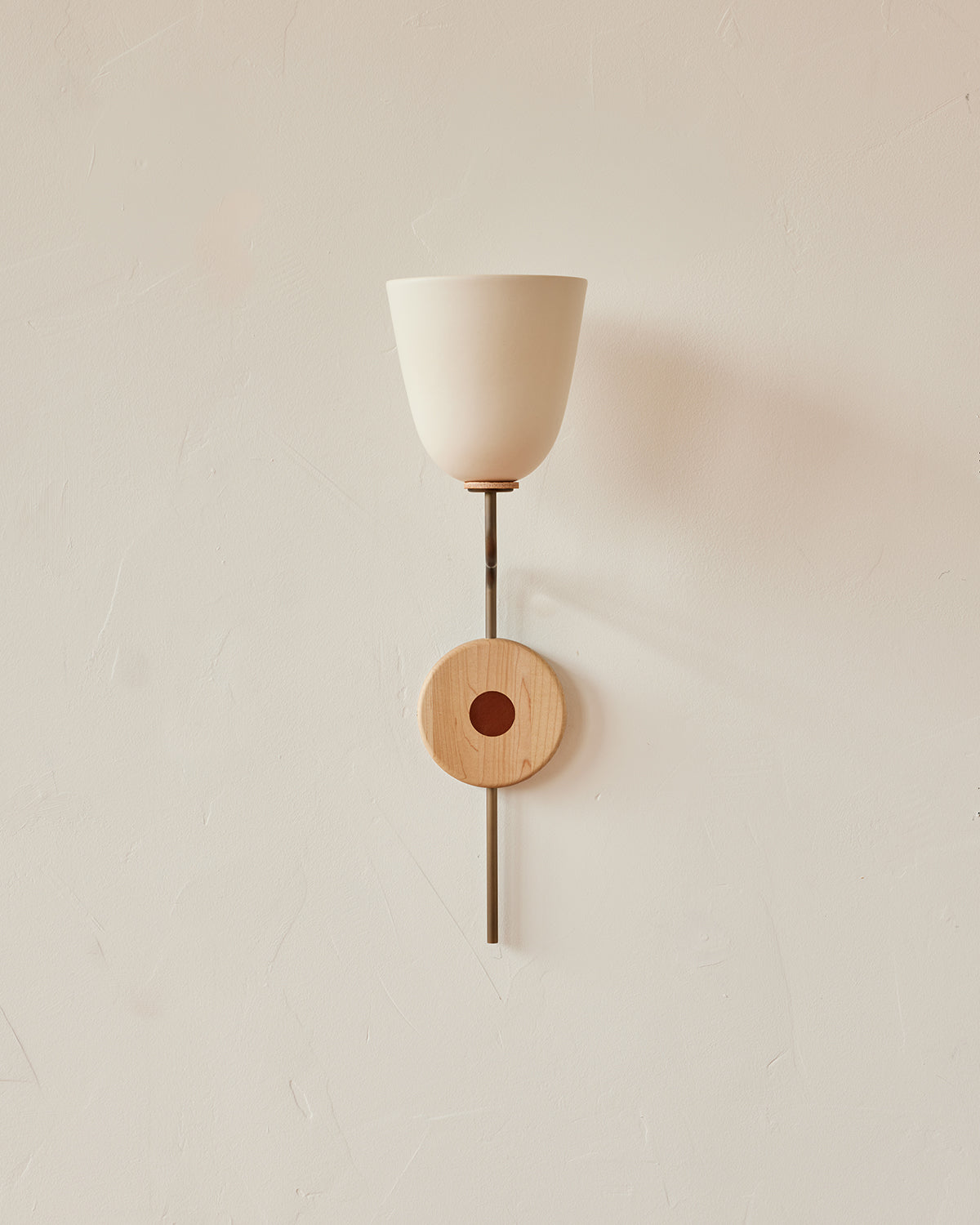#shade-finish_dove #Metal-+-Wood-Finish_Antique Brass / Clear Maple #wiring_hardwired