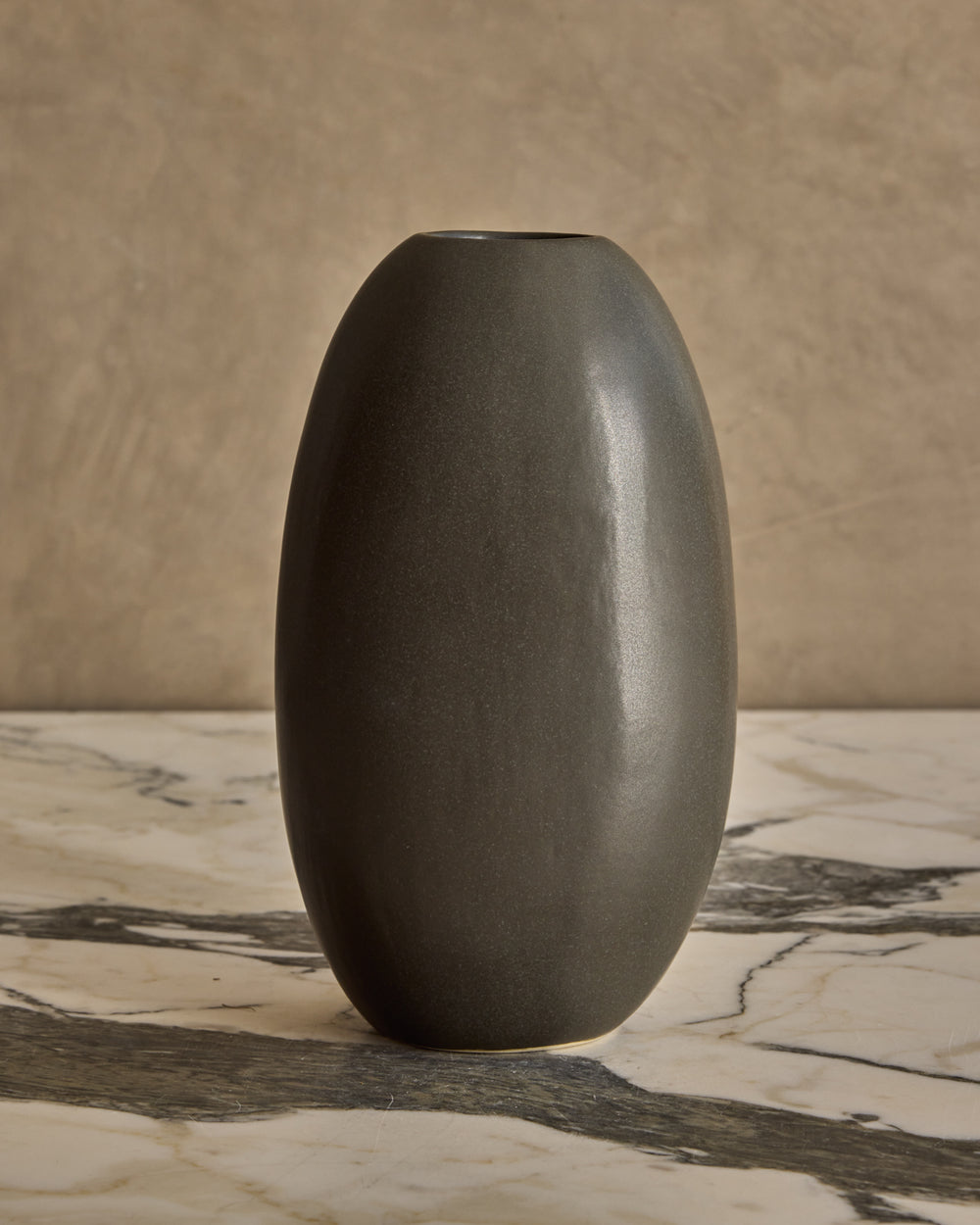 #style_Tall Elliptical Vase