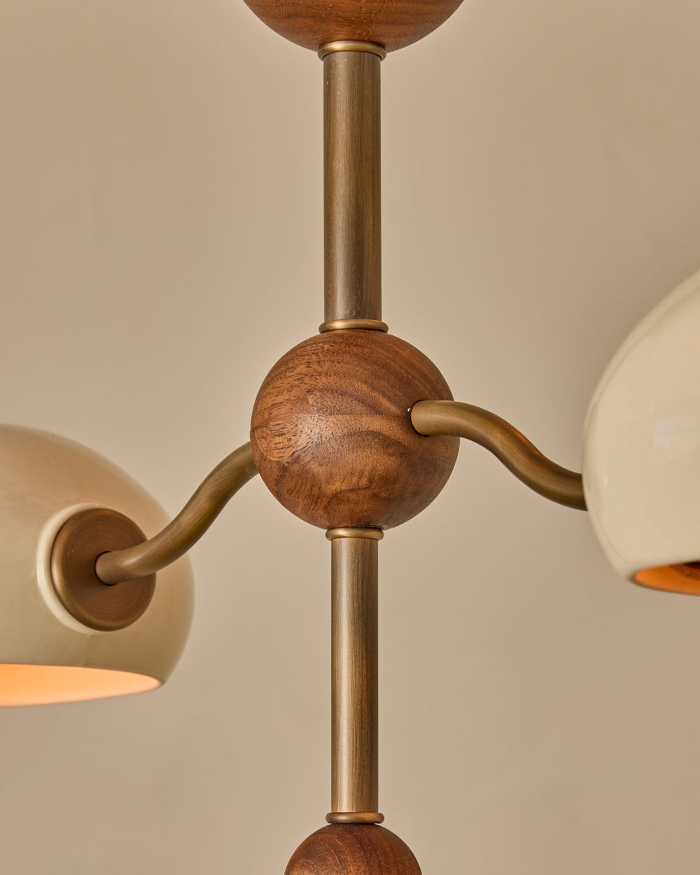 #shade-color_cream  #Metal-+-Wood-Finish_Antique Brass / Black Walnut