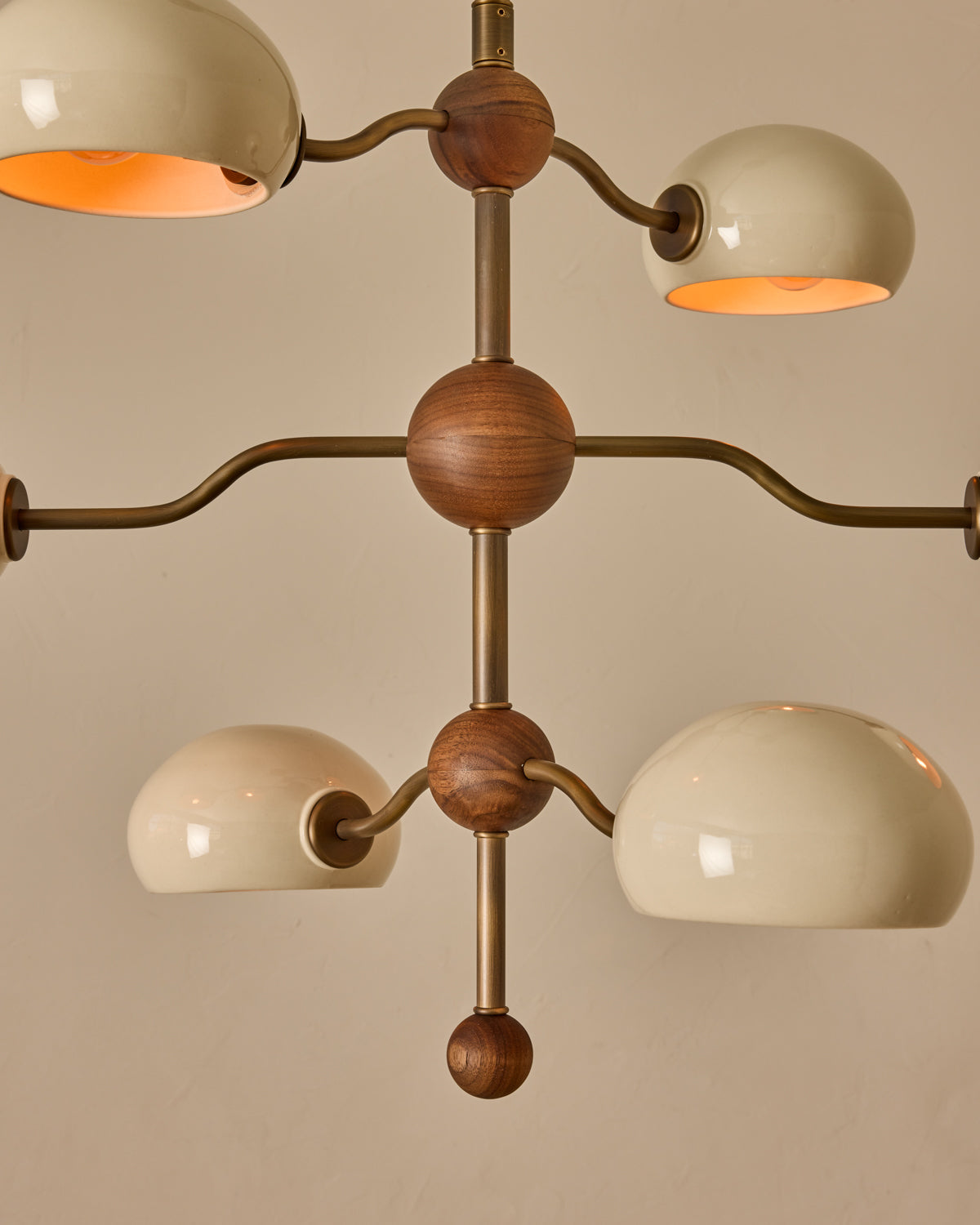 #shade-color_cream  #Metal-+-Wood-Finish_Antique Brass / Black Walnut