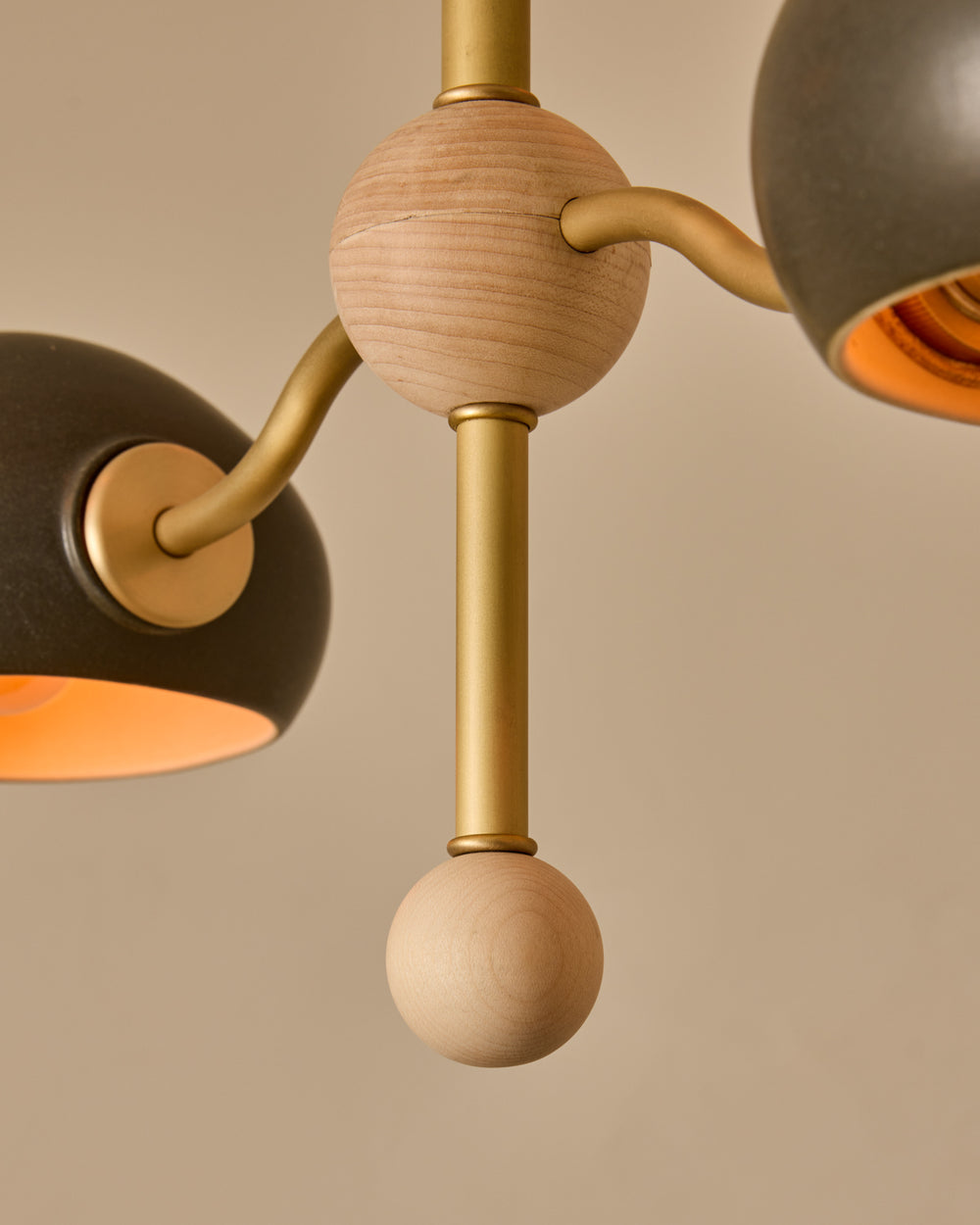 #shade-color_almost black #Metal-+-Wood-Finish_Satin Brass / Clear Maple