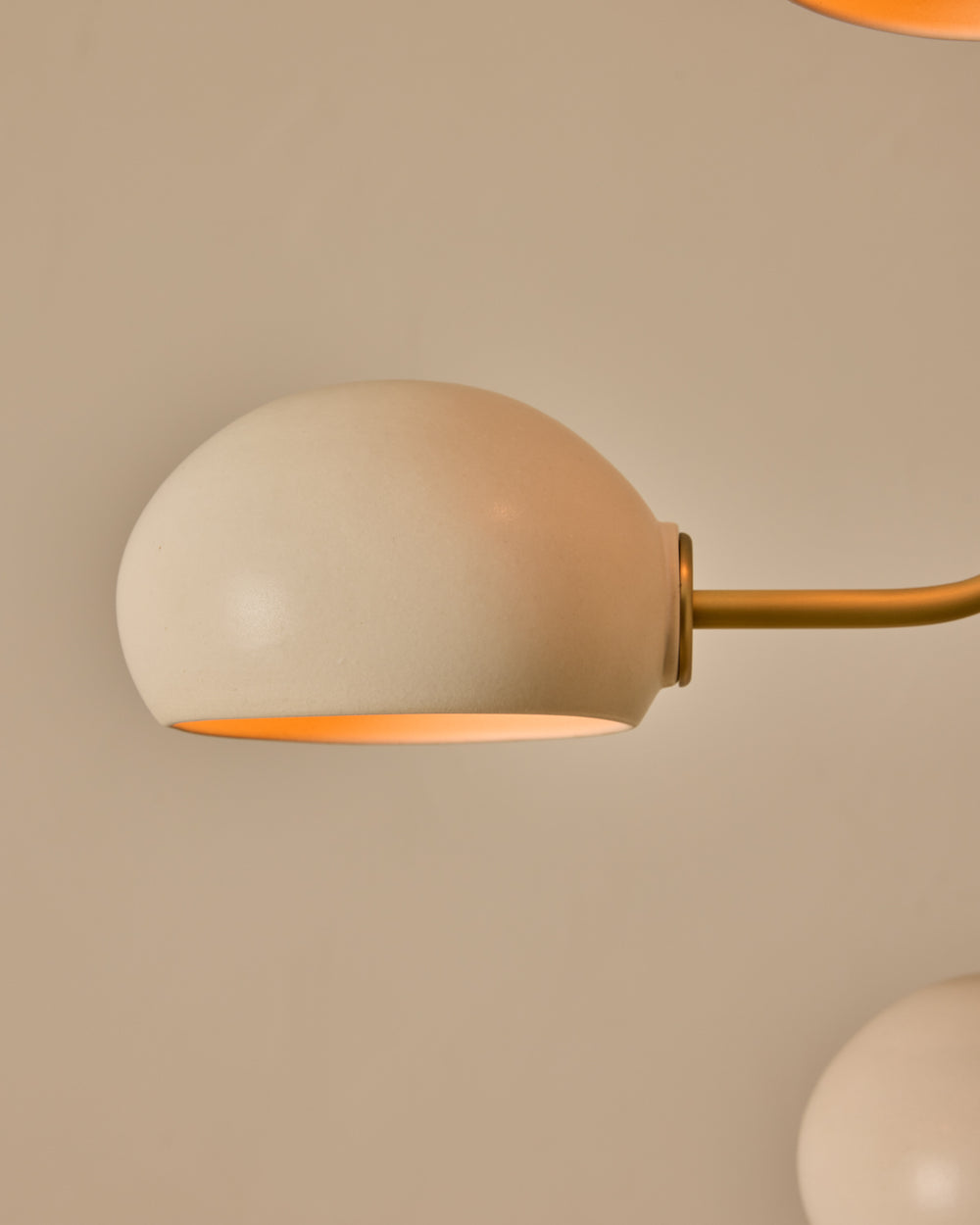 #shade-color_dove #Metal-+-Wood-Finish_Satin Brass / Clear Maple