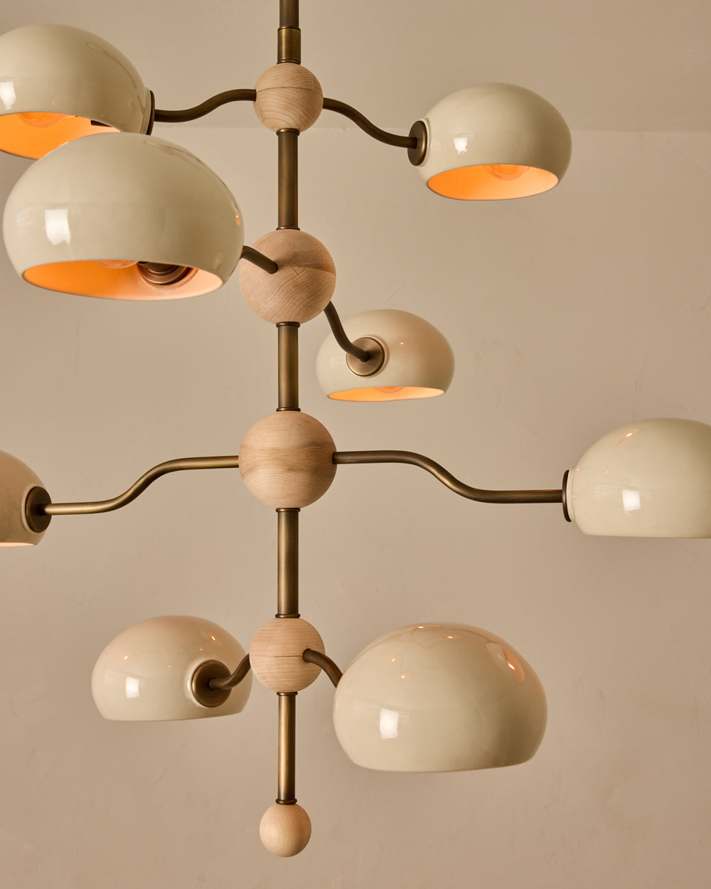 #shade-color_cream #Metal-+-Wood-Finish_Antique Brass / Clear Maple