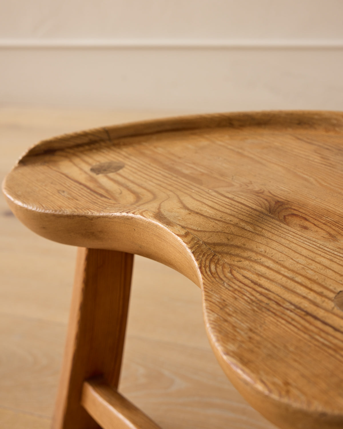 1960s "Fjøskrakk" 522 Pine Stool by Krogenæs Møbler