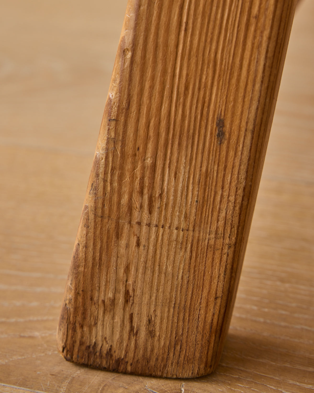 1960s "Fjøskrakk" 522 Pine Stool by Krogenæs Møbler