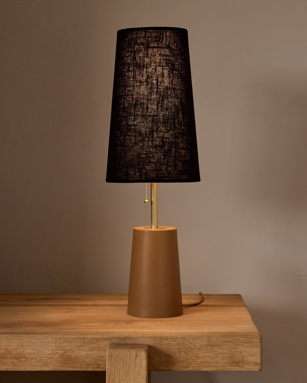 #ceramic-finish_chestnut ceramic #shade-color_black linen