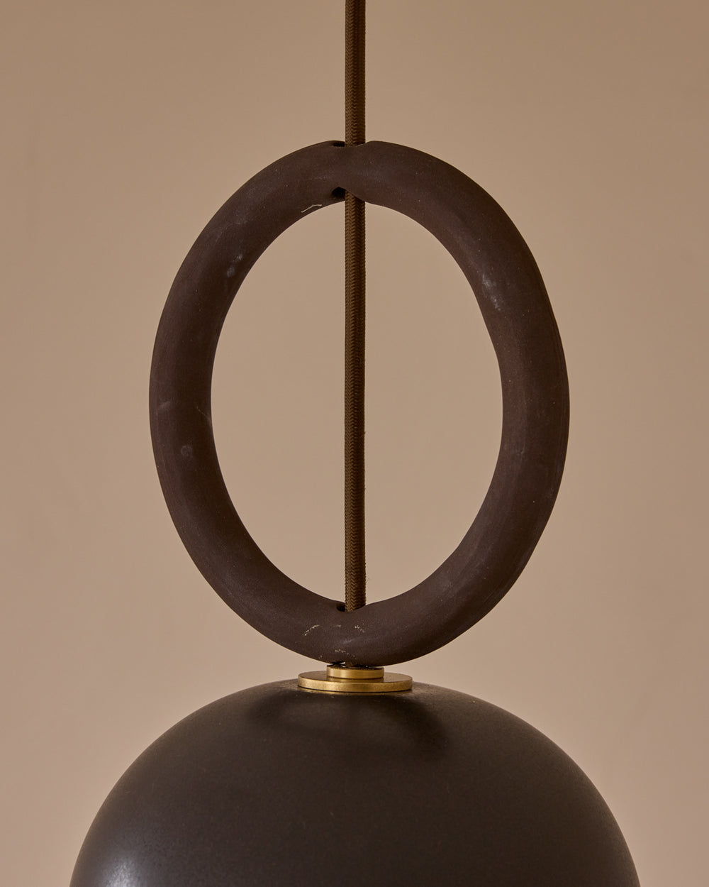 #color_ebony ceramic