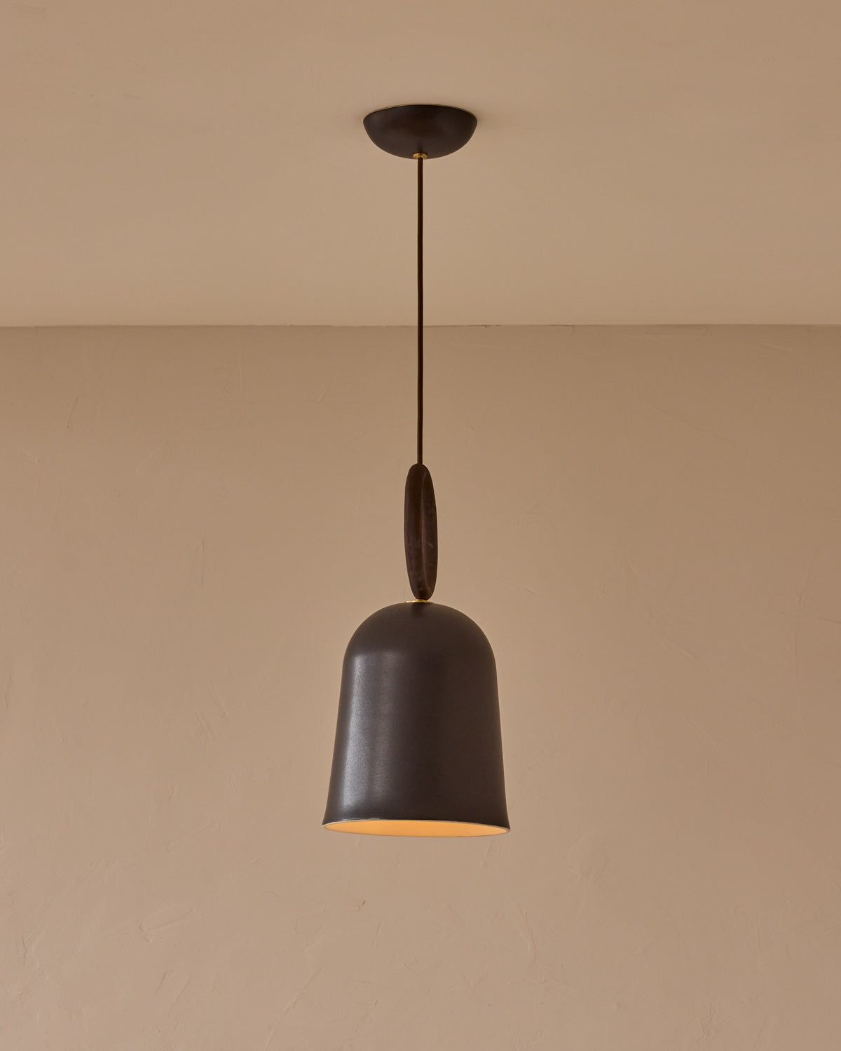 #color_ebony ceramic