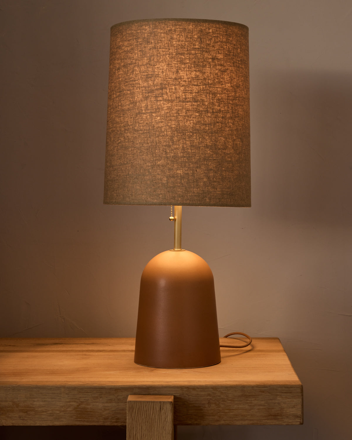 Willa Ceramic Table Lamp