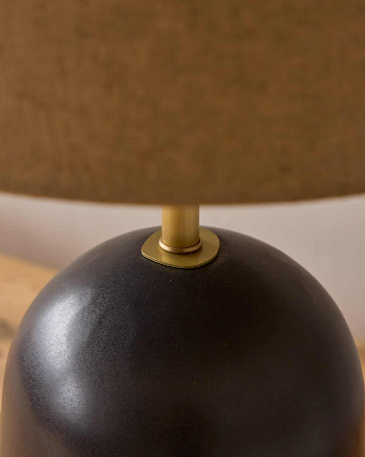 Willa Ceramic Table Lamp