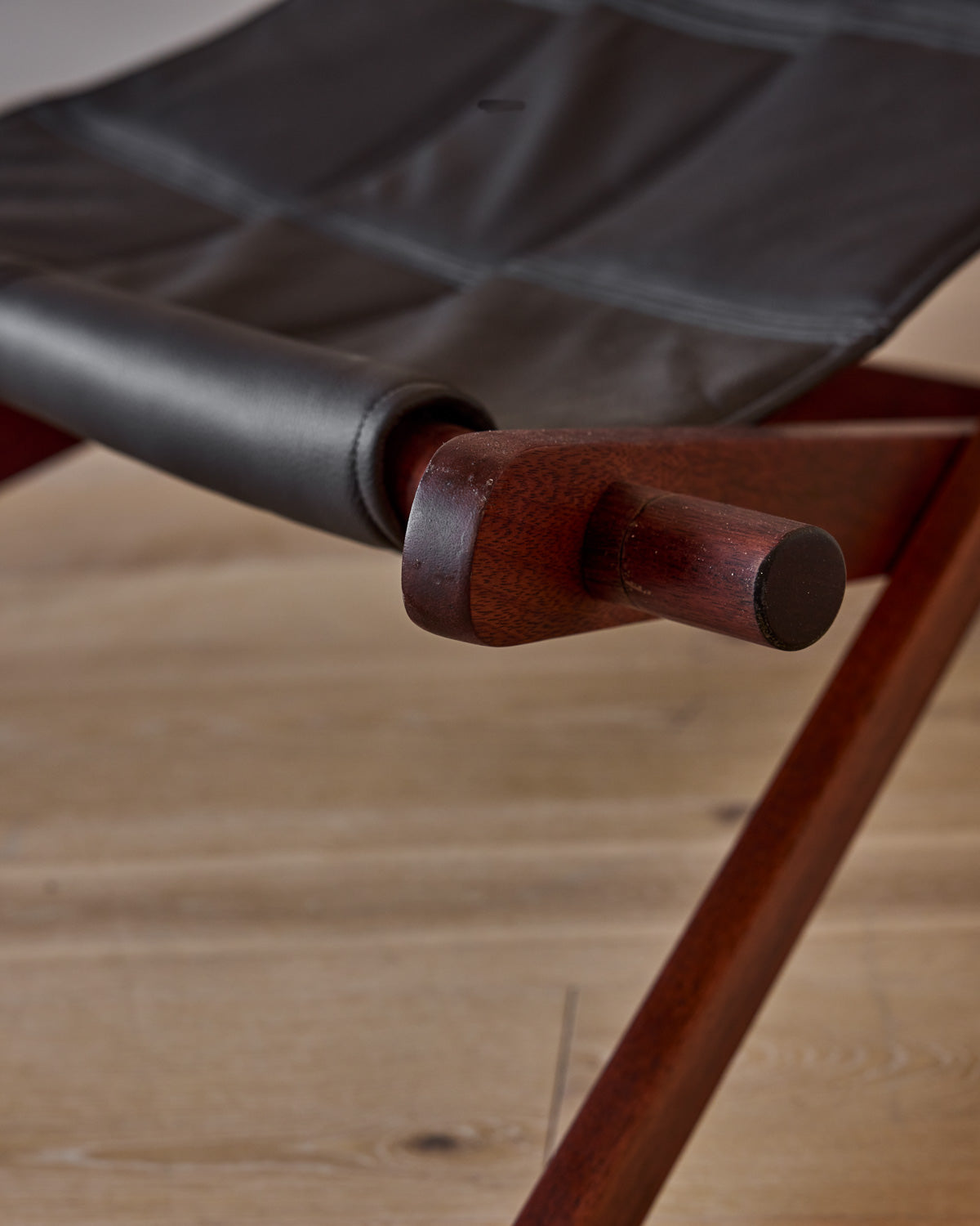 Sculptural Lounge "Sail Chair"