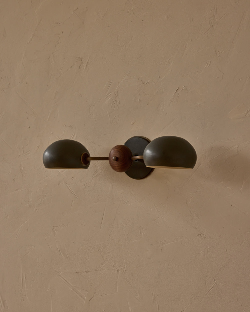 #ceramic-finish_almost black #metal-finish_antique brass #wood-finish_black walnut