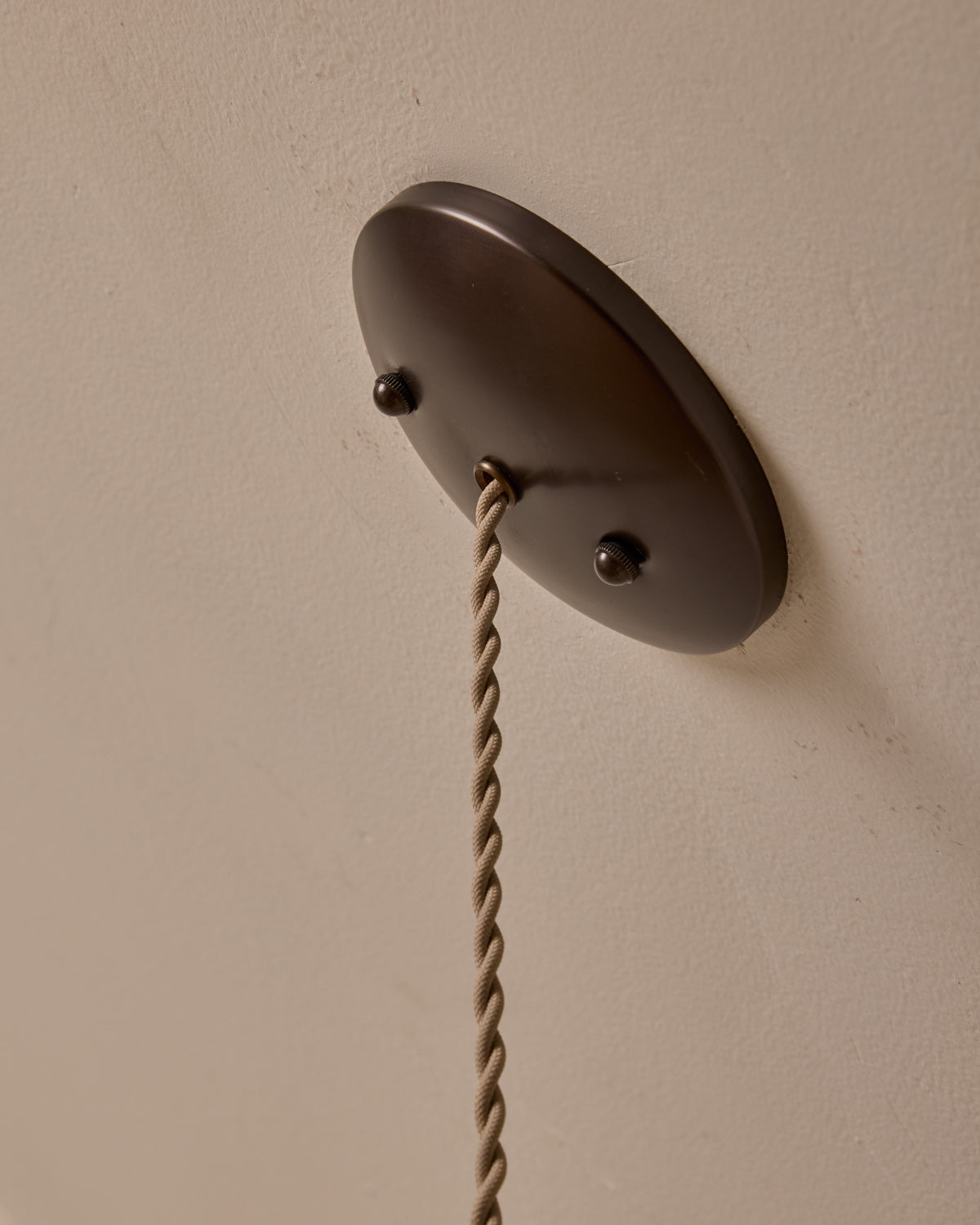 #style_sloped ceiling