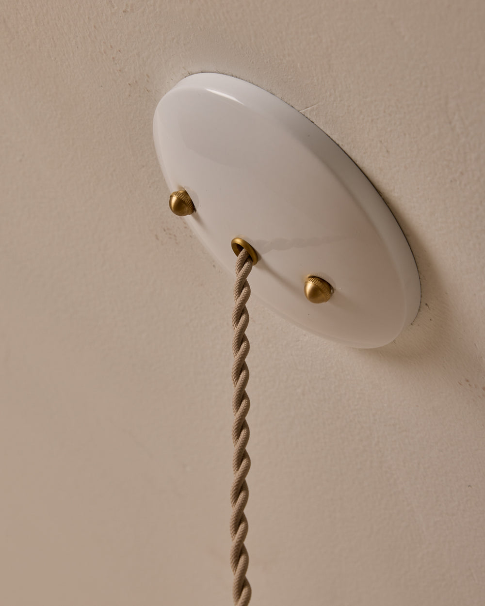 #style_sloped ceiling