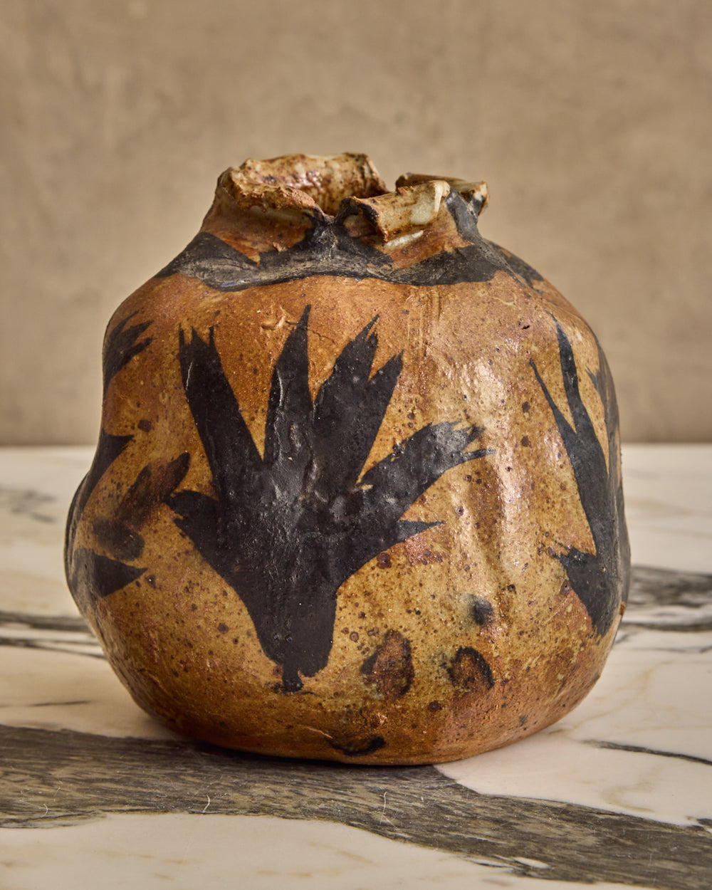 Crow Rim Ceramic Vase