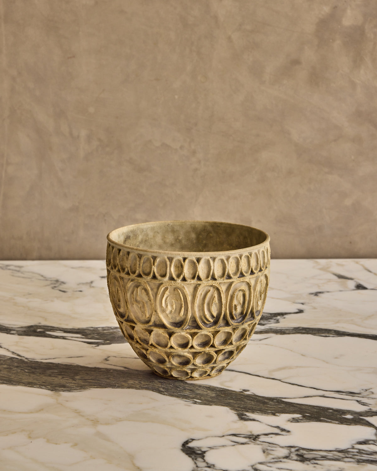Well Curved Studio Ceramic