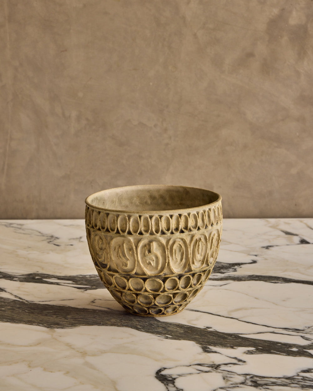 Well Curved Studio Ceramic