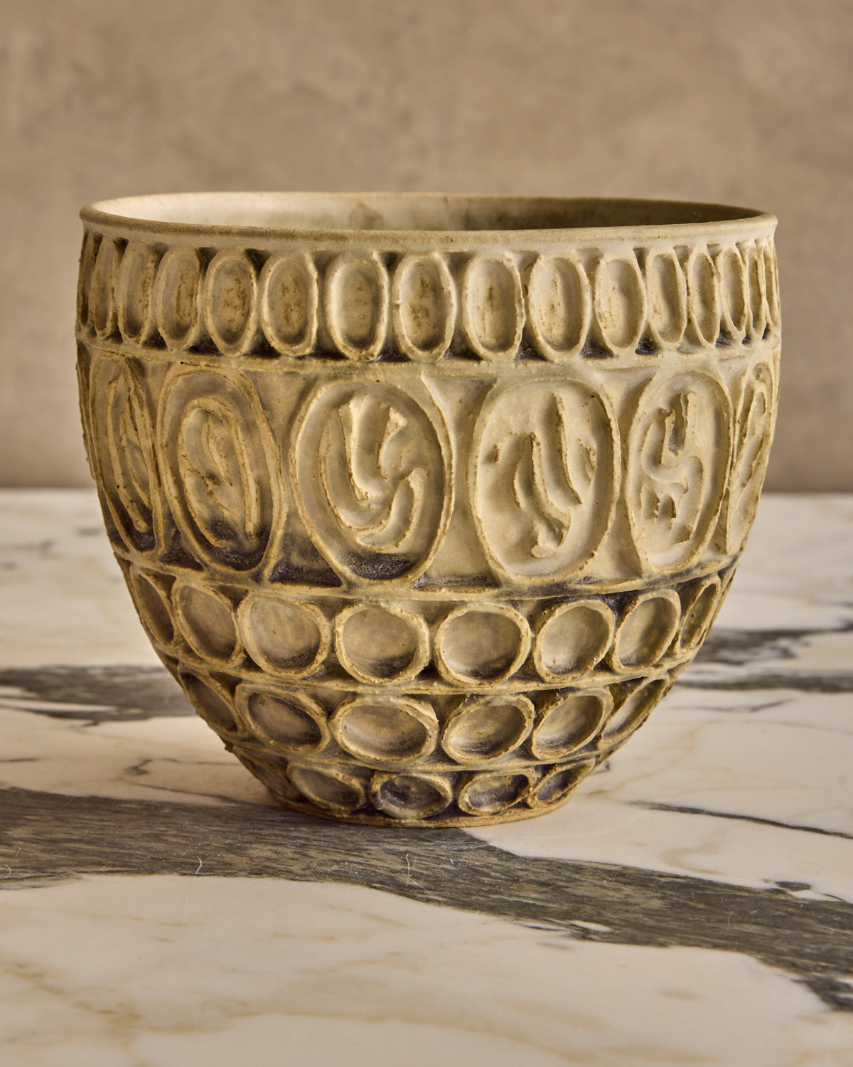 Well Curved Studio Ceramic