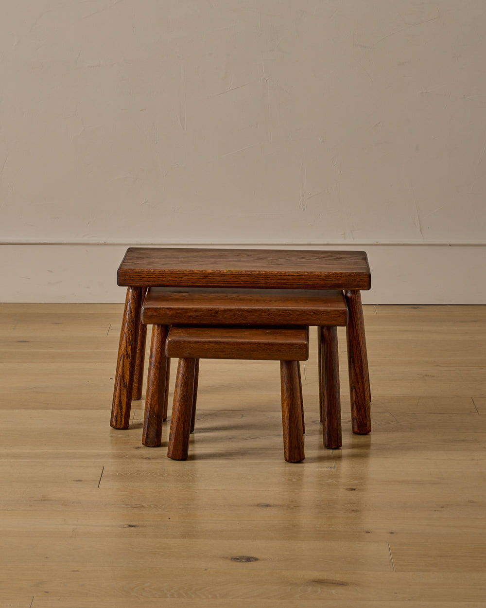 Set of Dark Oak Nesting Tables