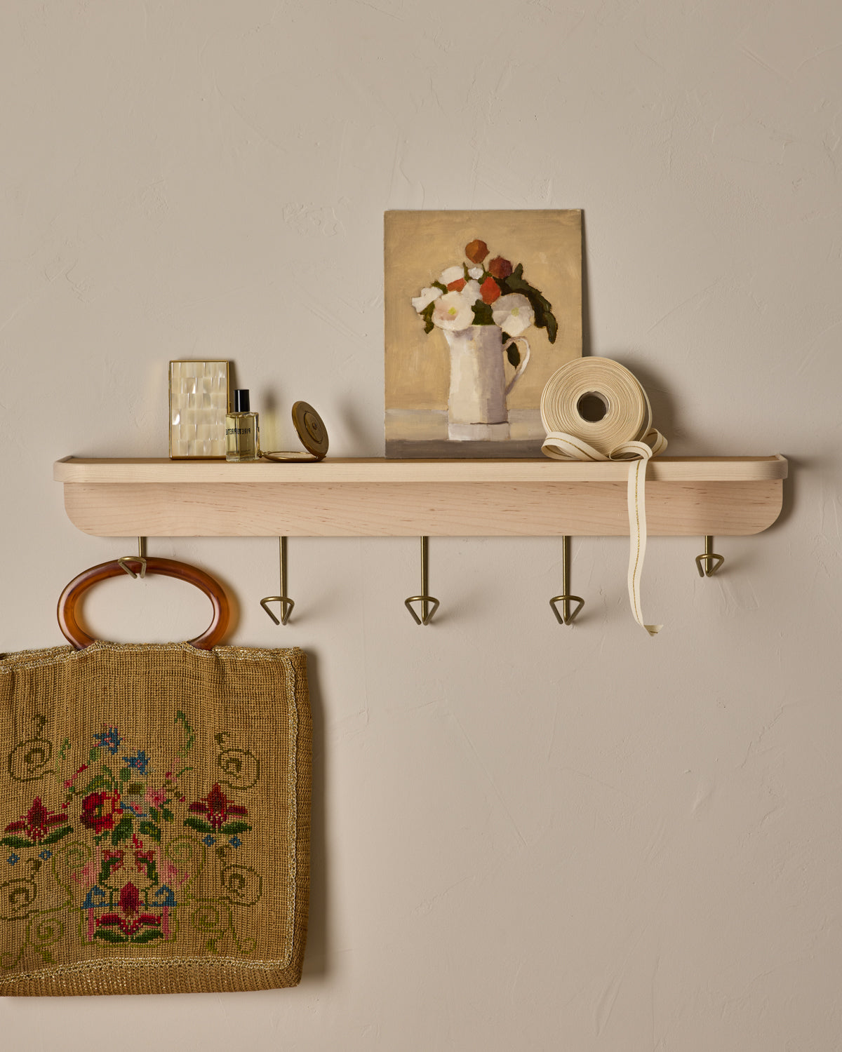 Bennett Wall Rack - Clear Maple