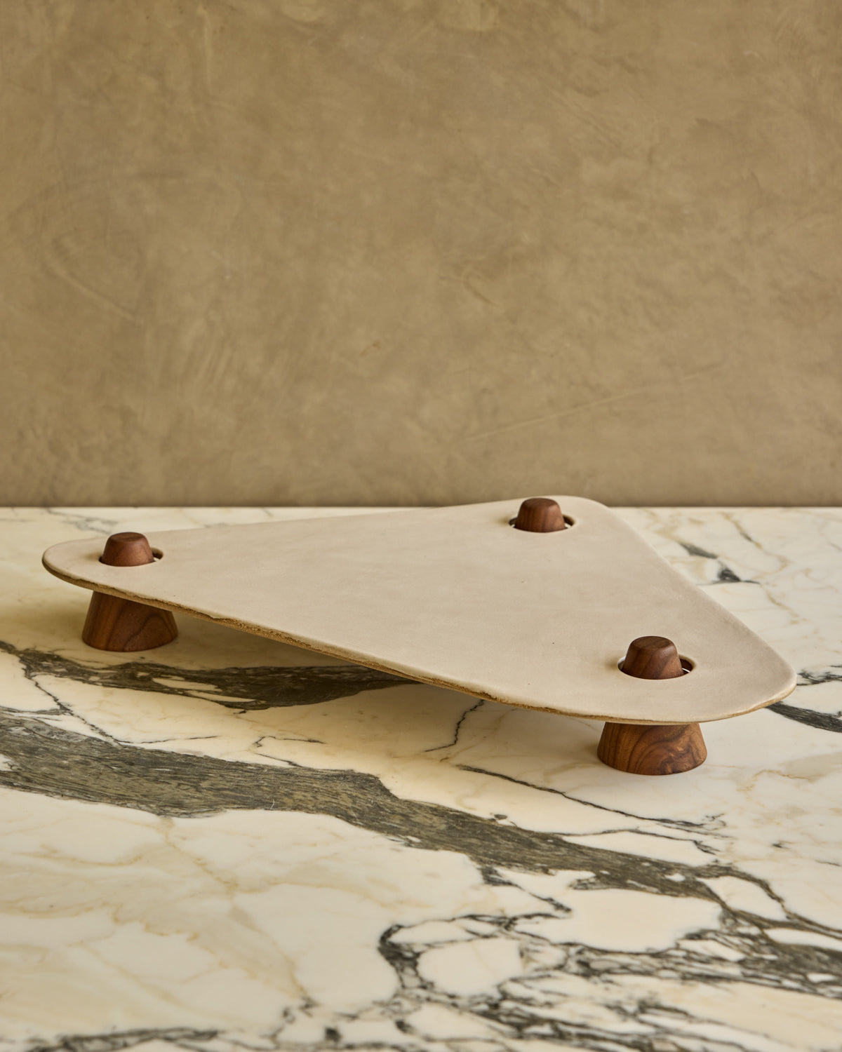 #wood-finish_black walnut