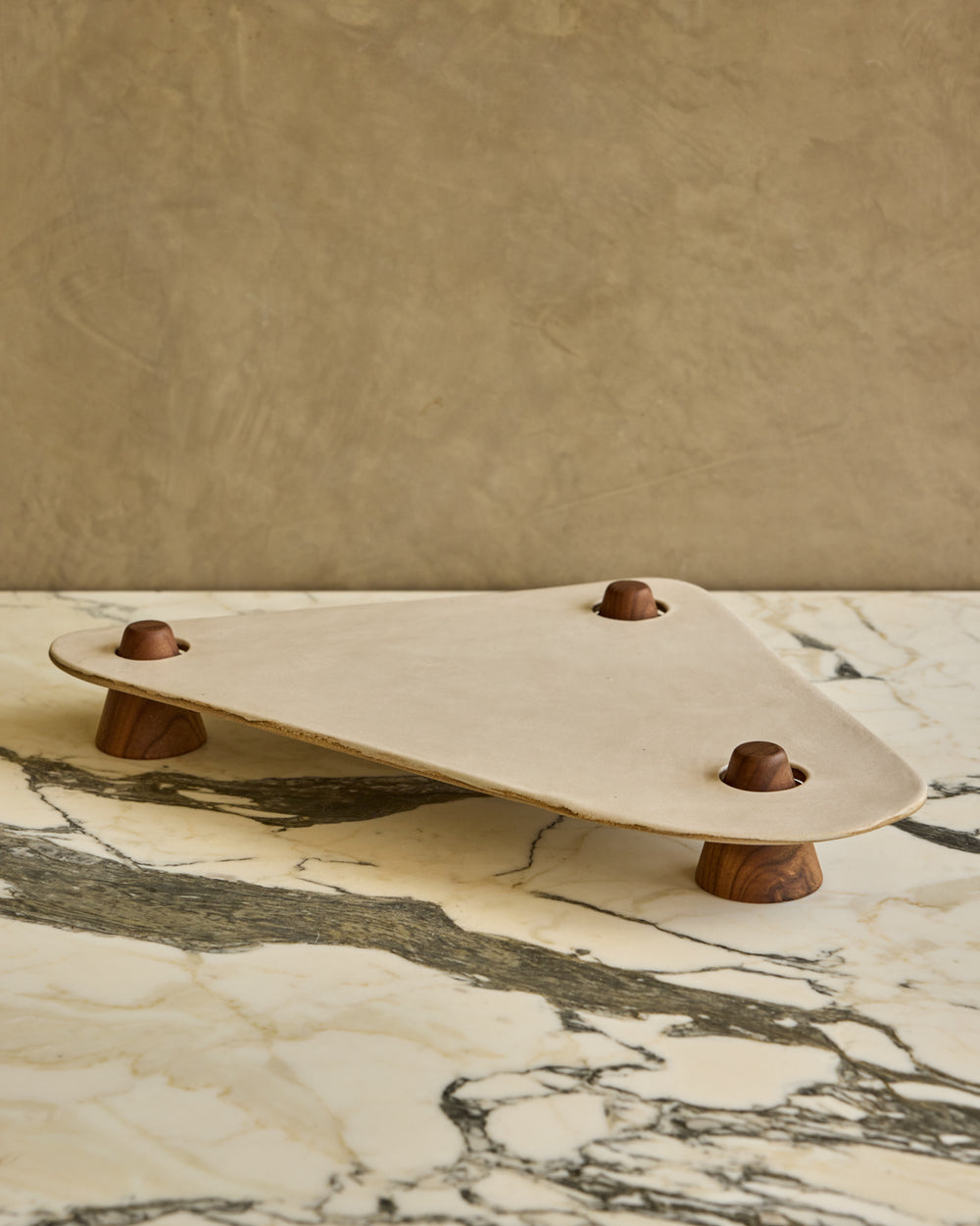 #wood-finish_black walnut