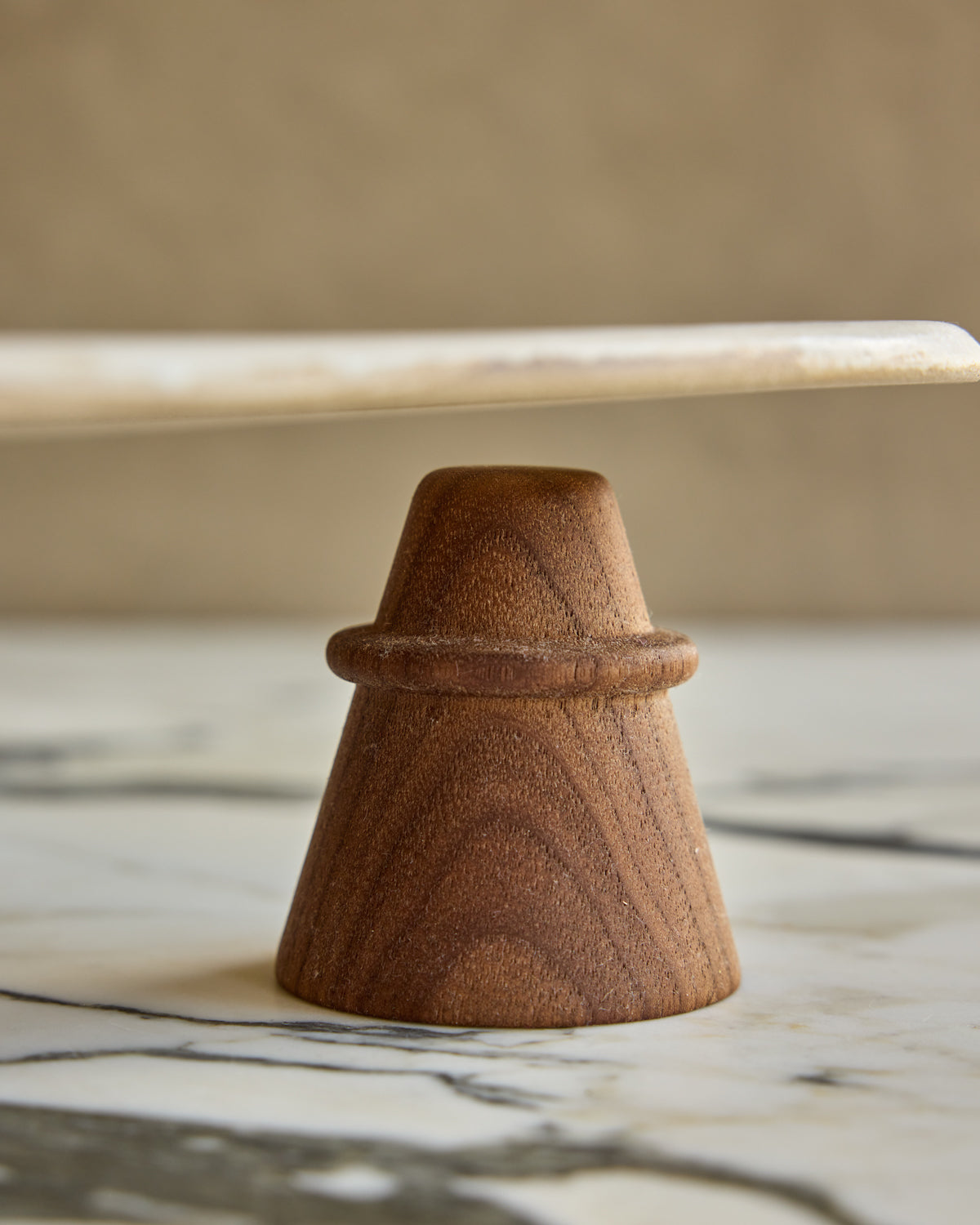 #wood-finish_black walnut