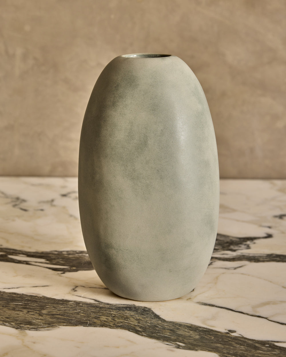 #style_Tall Elliptical Vase