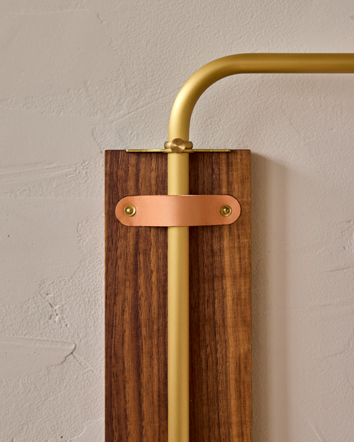 Ava Wall Sconce - Plug-in