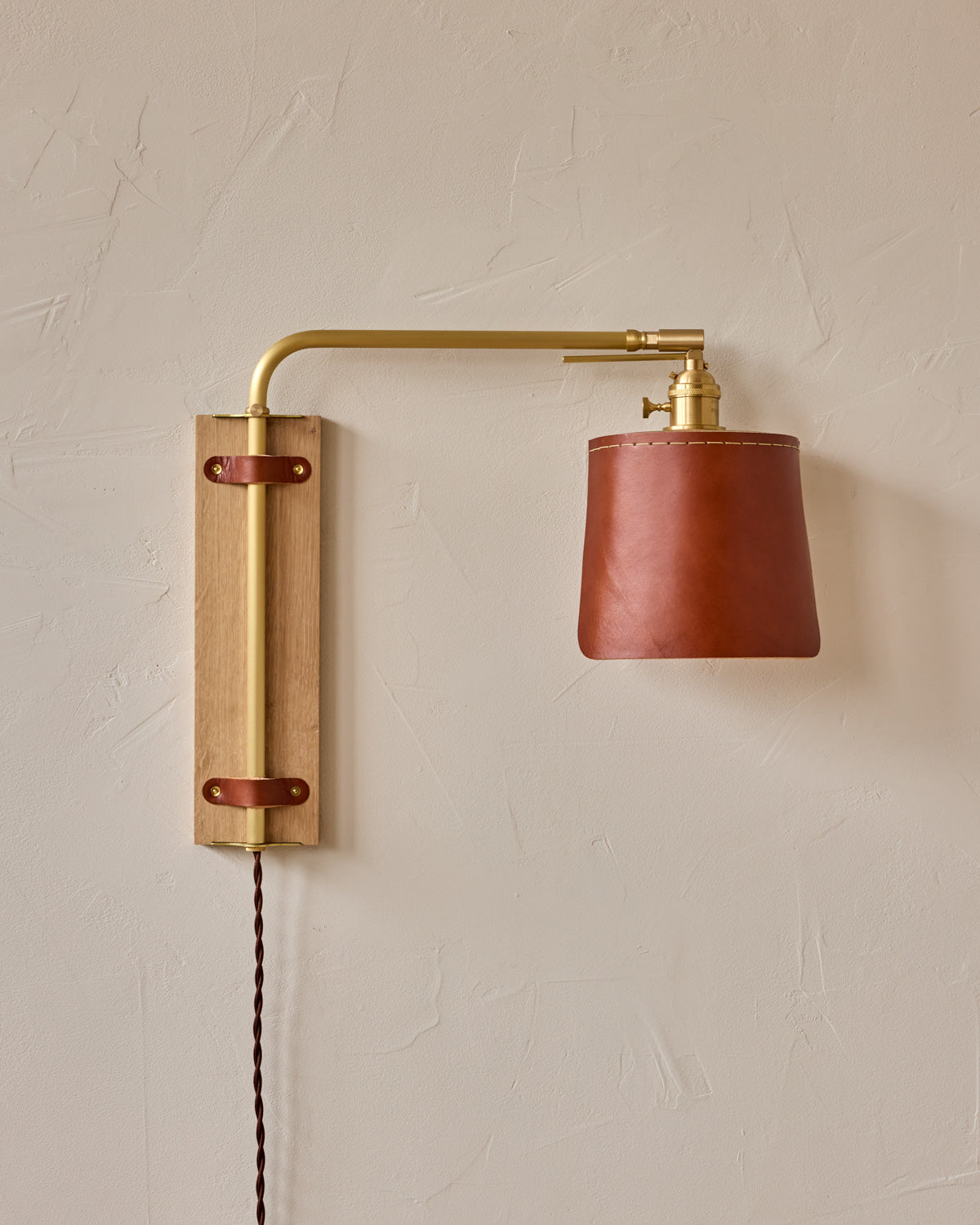 Ava Wall Sconce - Plug-in