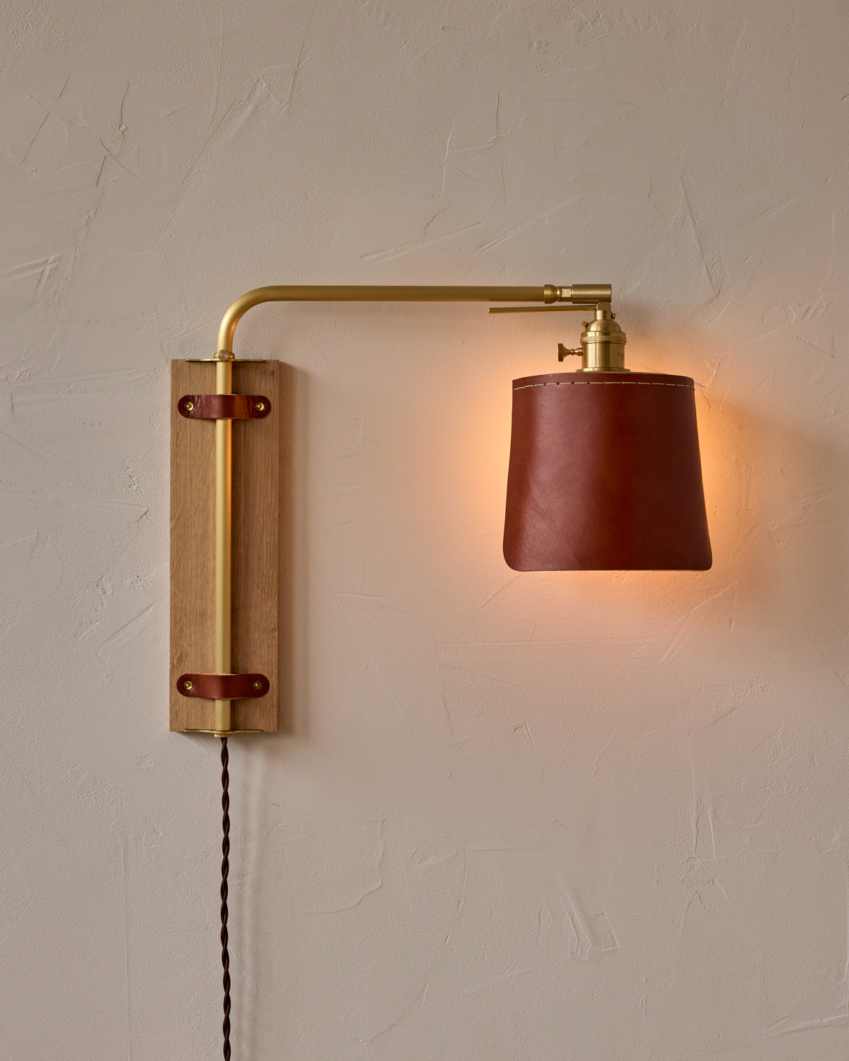 Ava Wall Sconce - Plug-in