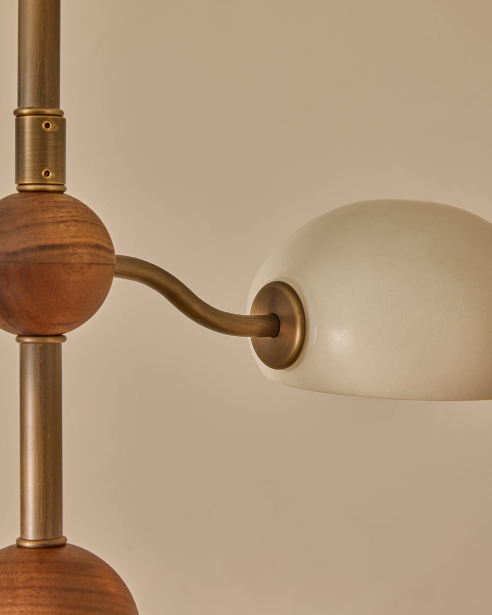 #shade-color_dove  #Metal-+-Wood-Finish_Antique Brass / Black Walnut